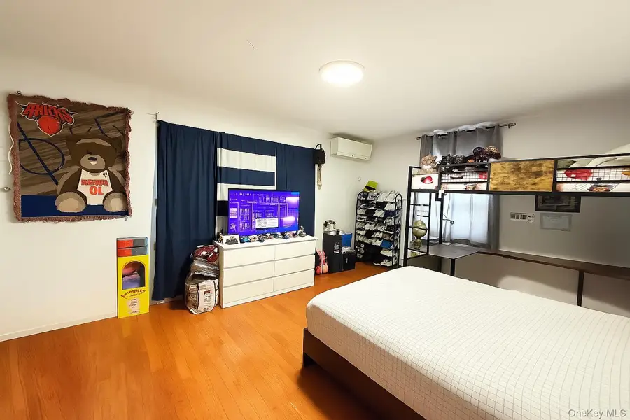 73-60 198th Street, Fresh Meadows, NY 11366 - Image #3