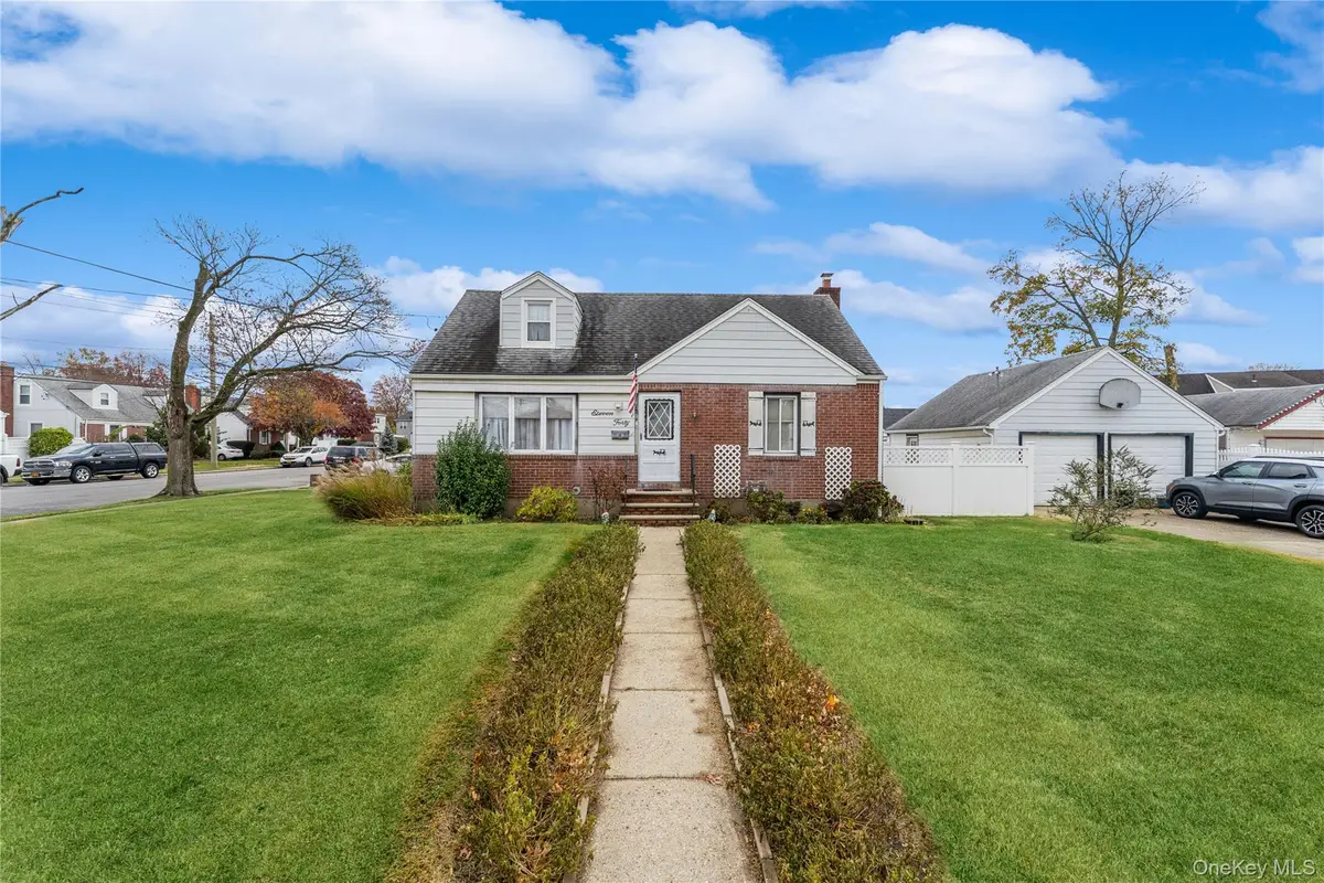 1140 Braxton Street, Uniondale, NY 11553 - Image #1