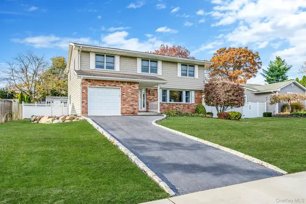 106 Fifty Acre Road S, Smithtown, NY 11787