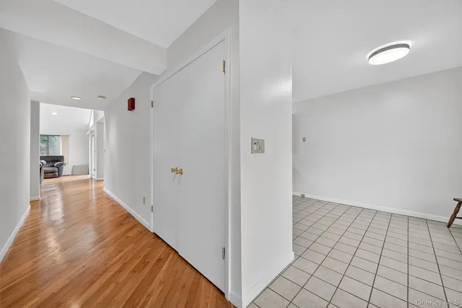 200 California Road #9, Bronxville, NY 10708 - Image #2