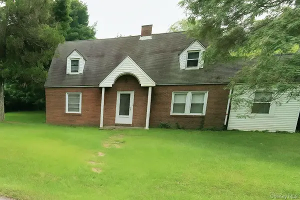 832 Dutchess Turnpike, Poughkeepsie, NY 12603