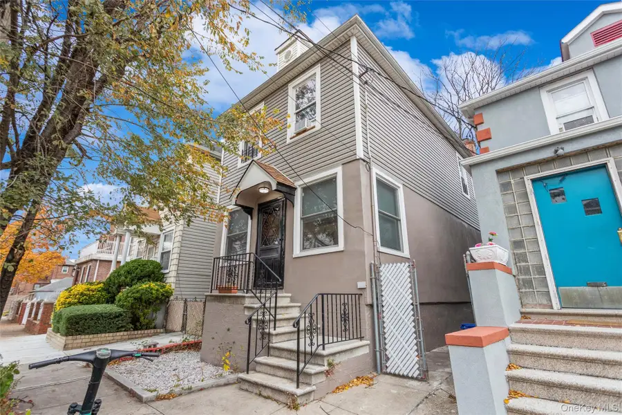 1646 Radcliff Avenue, Bronx, NY 10462 - Image #2