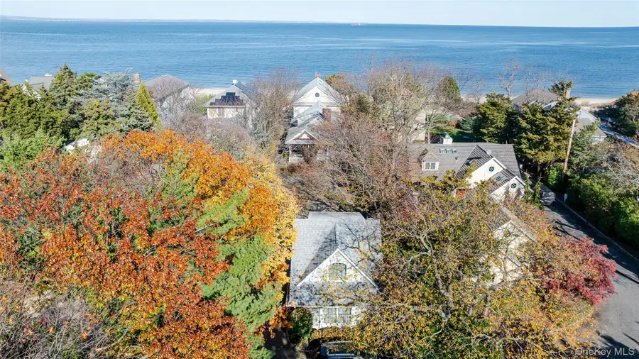 216 Asharoken Avenue, Northport, NY 11768 - Image #2