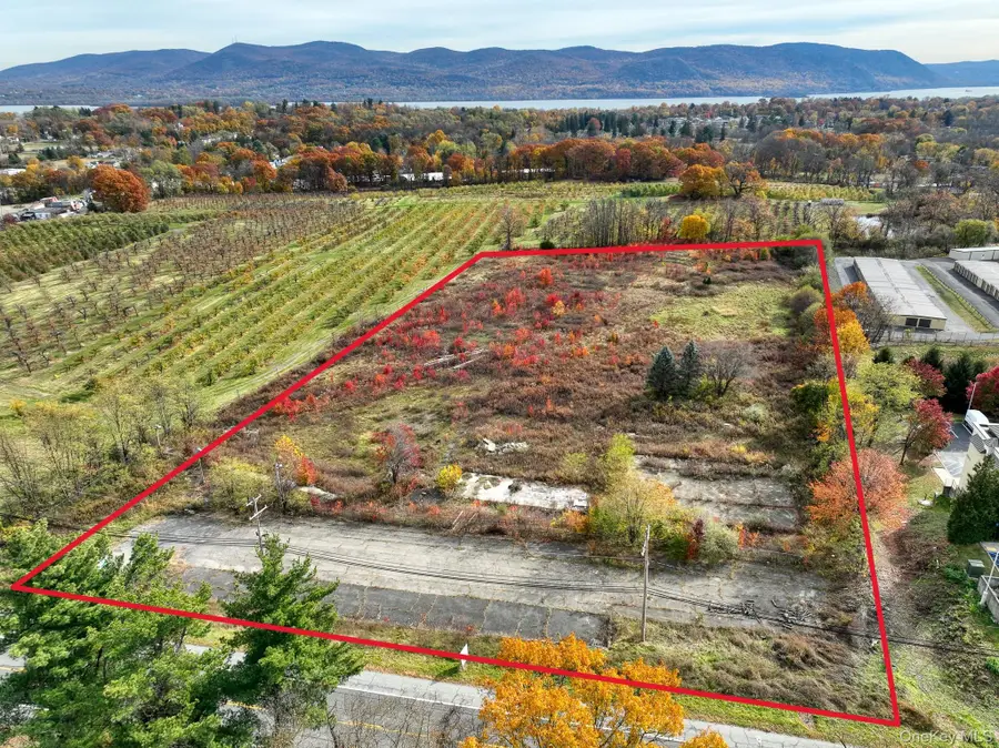 139 Windsor Highway, New Windsor, NY 12553 - Image #2