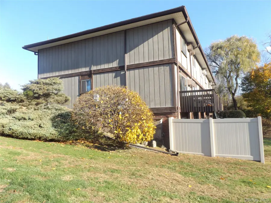 5 Millholland Drive #F, Fishkill, NY 12524 - Image #2