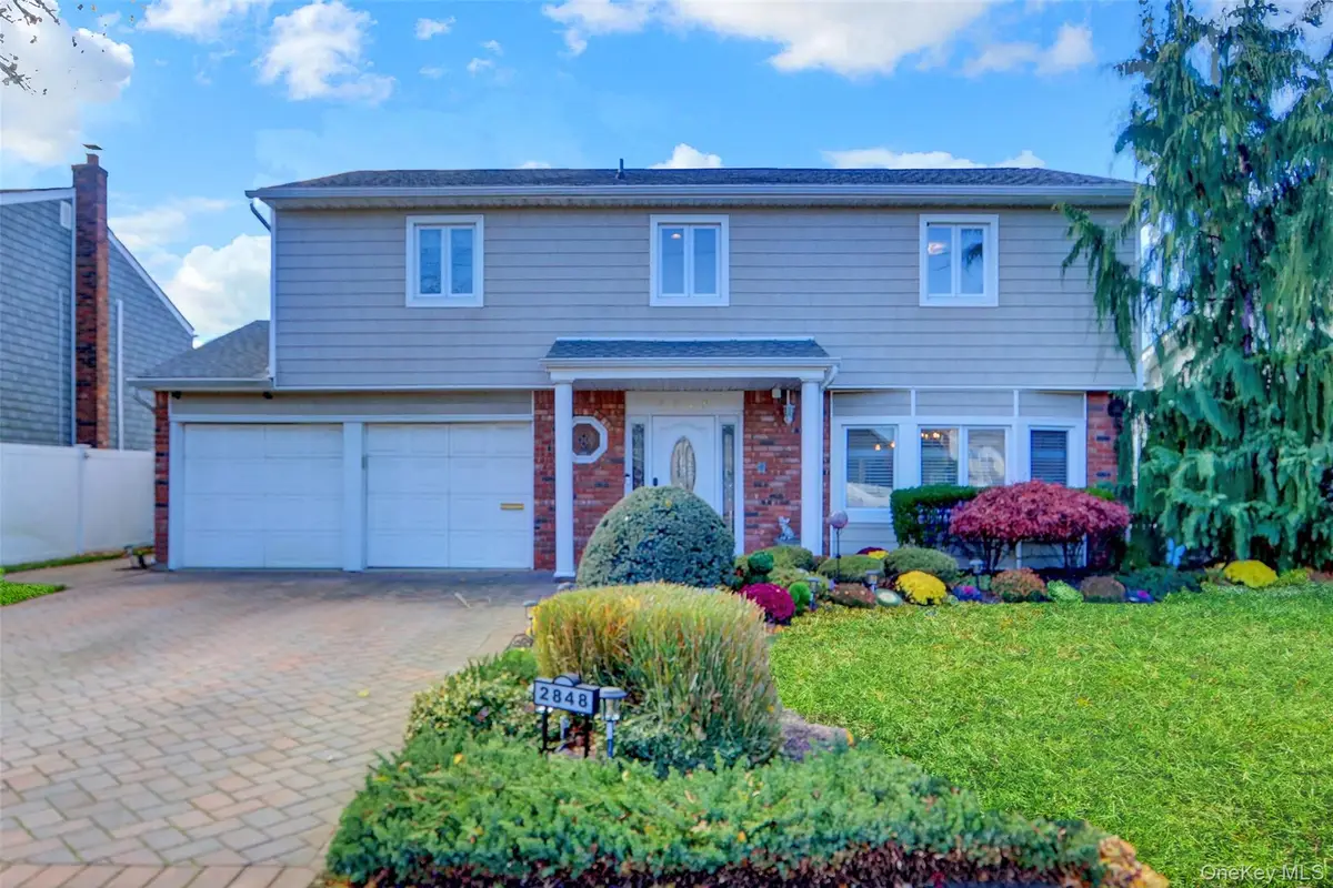 2848 Clubhouse Road, Merrick, NY 11566 - Image #1