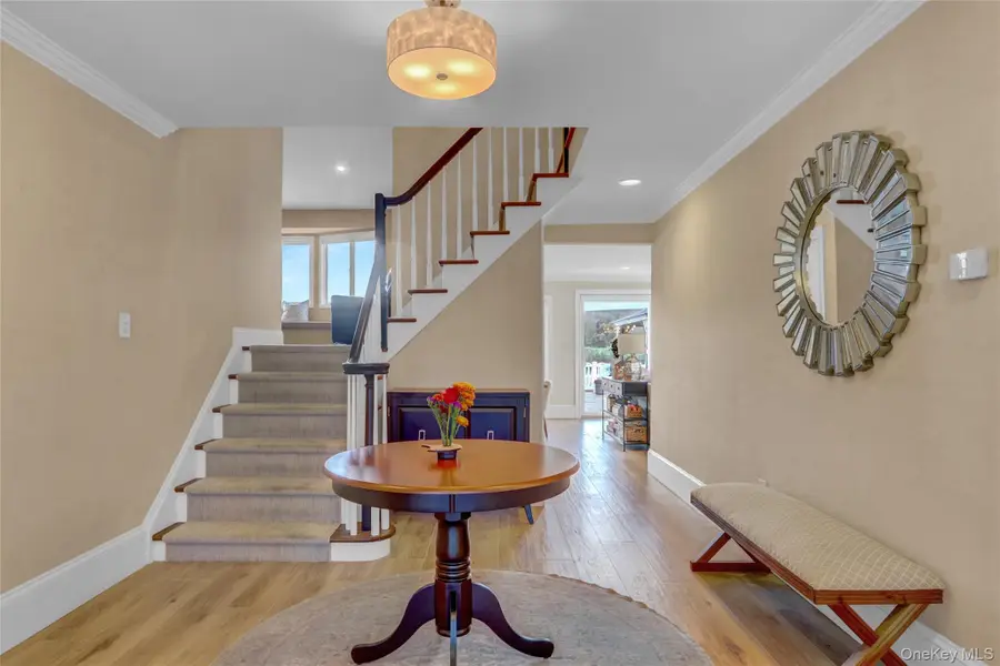 2848 Clubhouse Road, Merrick, NY 11566 - Image #2