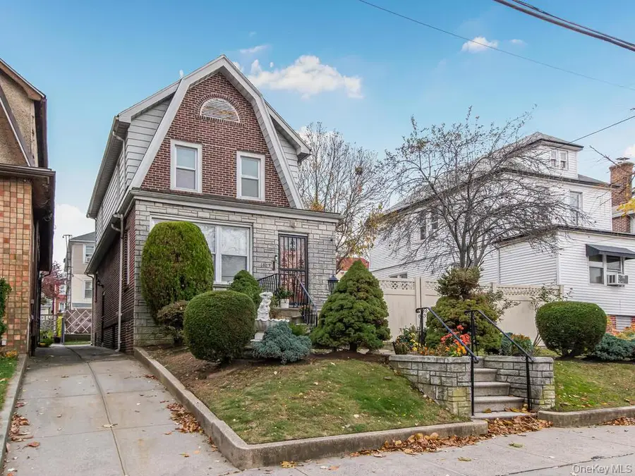 1813 Willow Lane, Bronx, NY 10461 - Image #2
