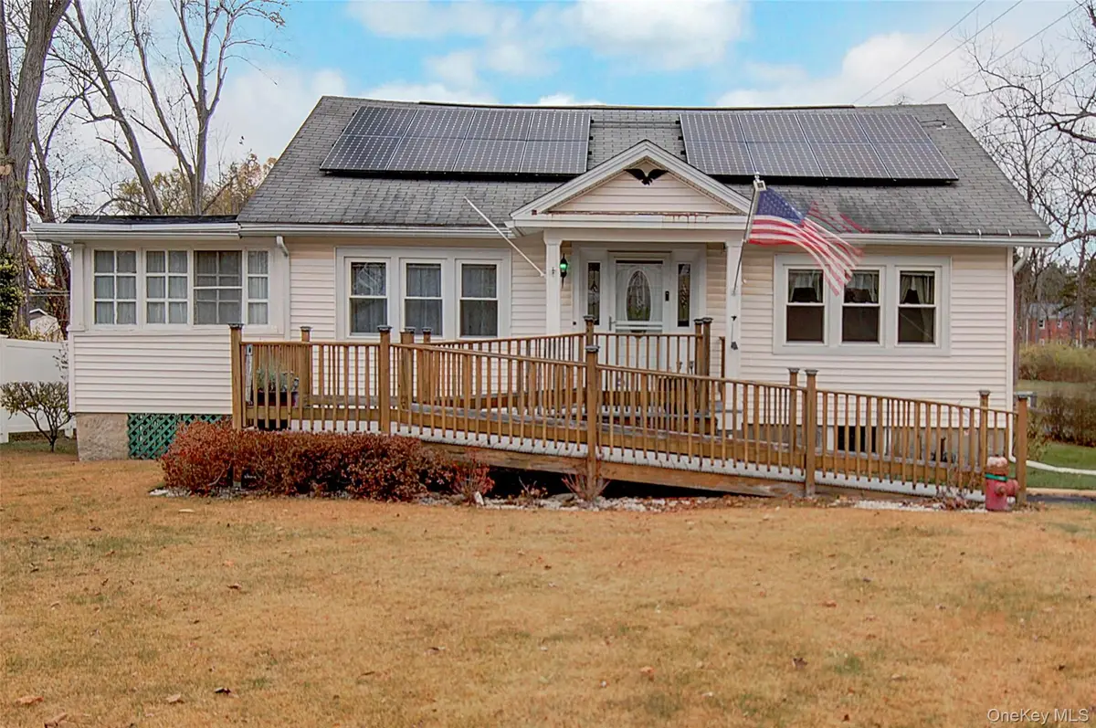 85 Overocker Road, Poughkeepsie, NY 12603 - Image #1