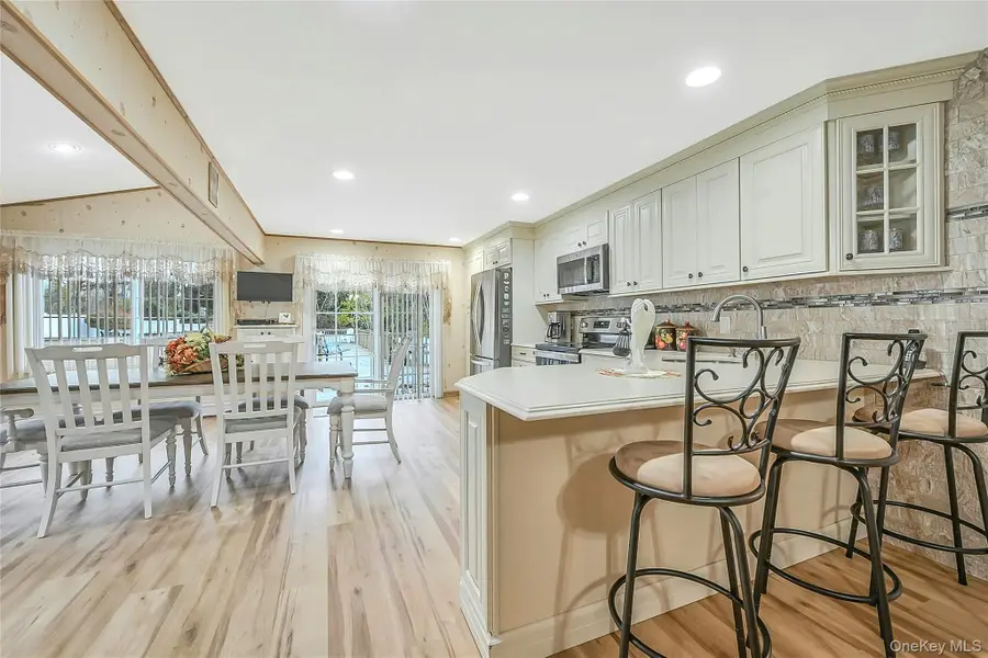 15 Shore Road, Mount Sinai, NY 11766 - Image #2