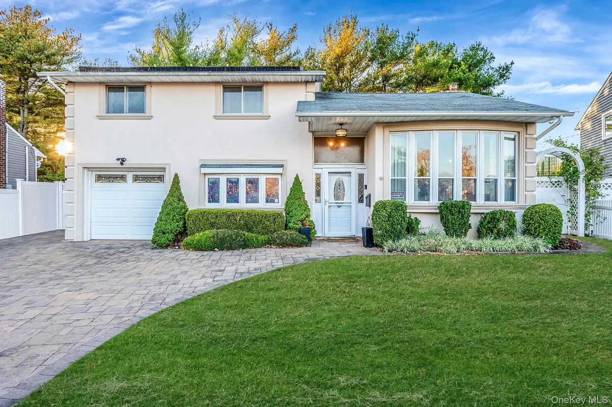 287 Clearmeadow Drive, East Meadow, NY 11554 - Image #1