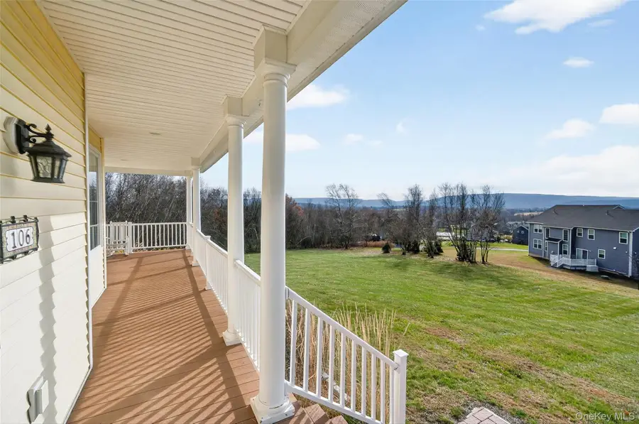 106 Fox Hill Run, Rock Tavern, NY 12575 - Image #3