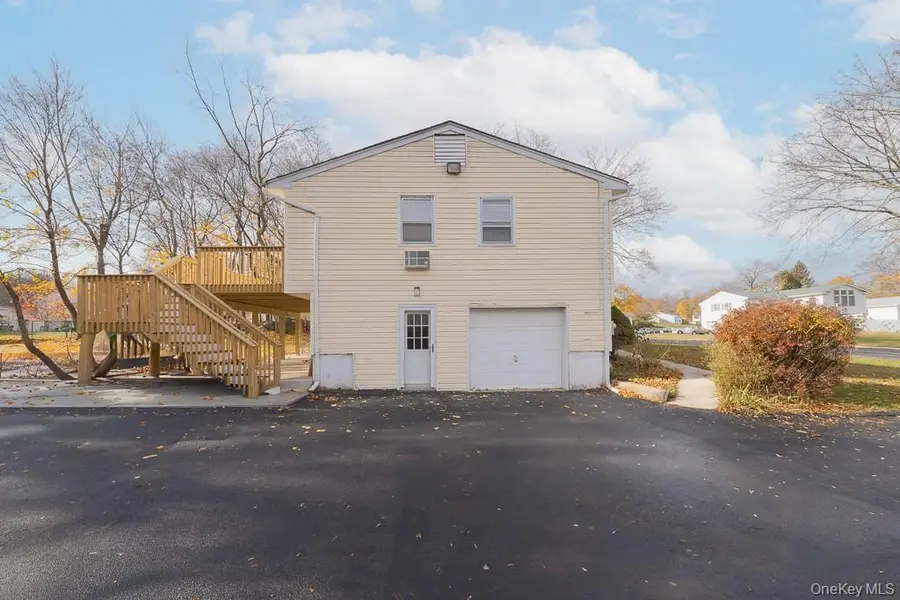 7 Southpark Drive, Garnerville, NY 10923 - Image #3