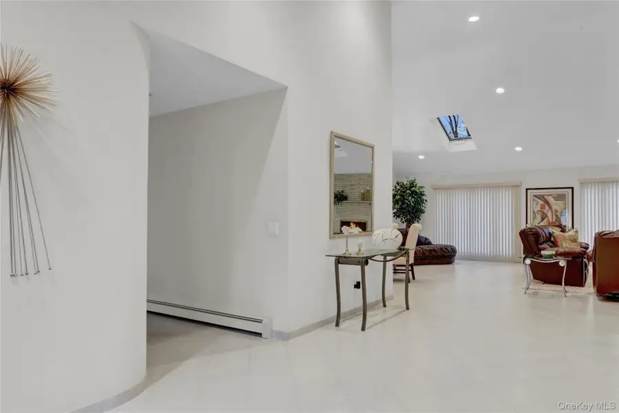 254 Pine Acre Boulevard, Dix Hills, NY 11746 - Image #3