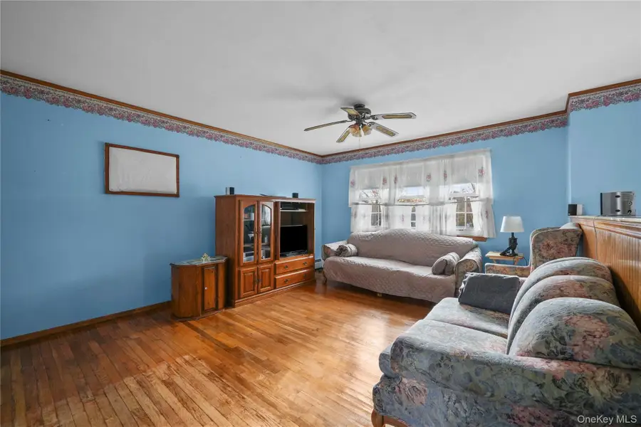 21 Lama Drive, Shirley, NY 11967 - Image #3