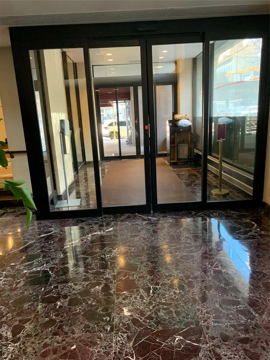 400 E 70th Street #3501, Manhattan, NY 10021 - Image #2