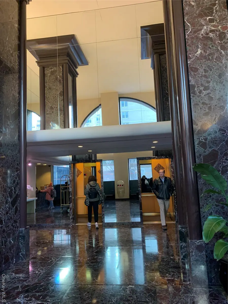 400 E 70th Street #3501, Manhattan, NY 10021 - Image #3