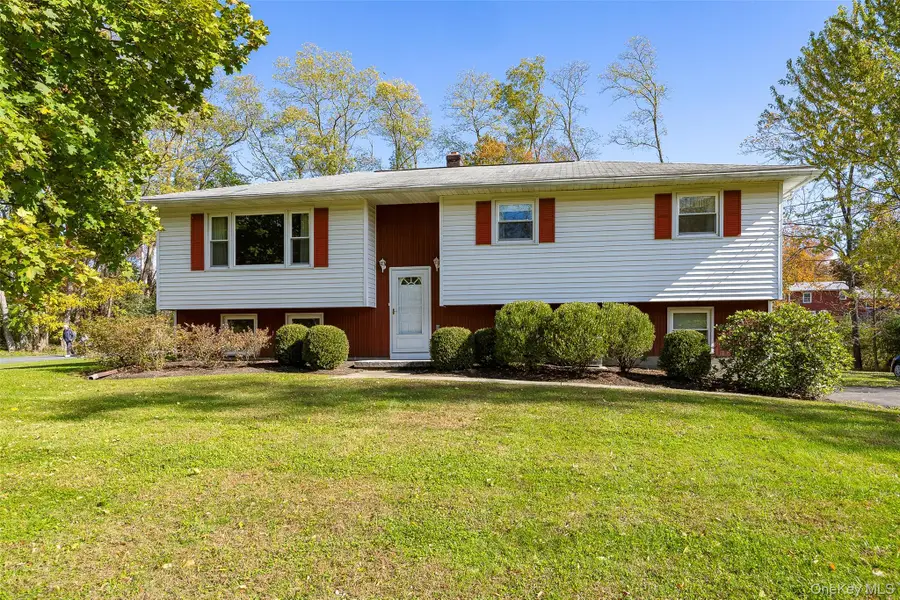 13 Chestnut Street, Red Hook, NY 12571 - Image #2