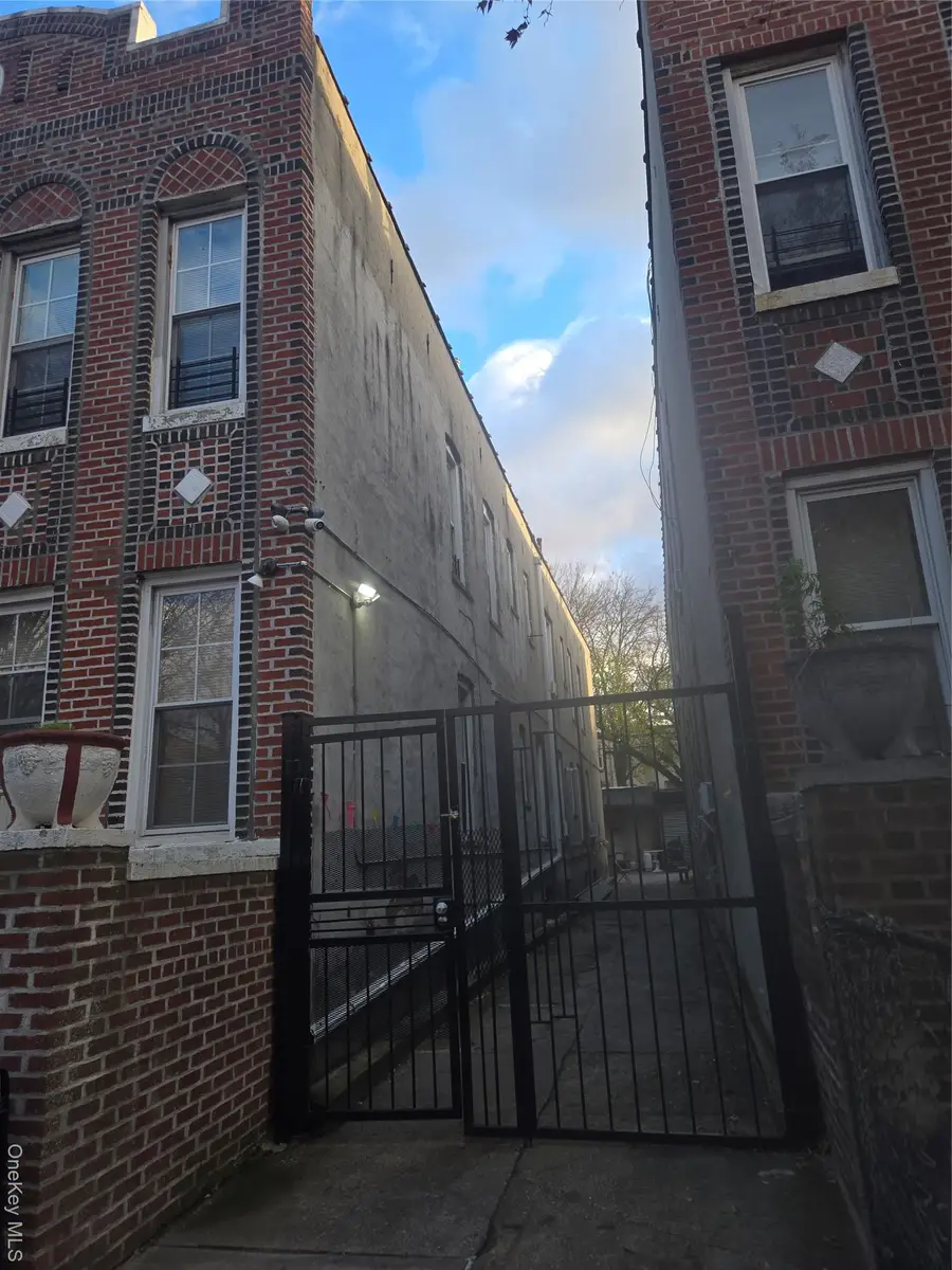 1136 Saint Marks Avenue #4, Brooklyn, NY 11213 - Image #3