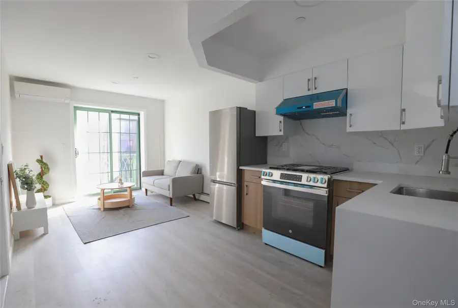 134-43 Maple Avenue #4D, Flushing, NY 11355 - #2