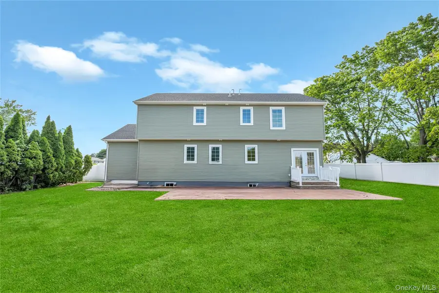 123 Cayuga Avenue, Deer Park, NY 11729 - Image #3