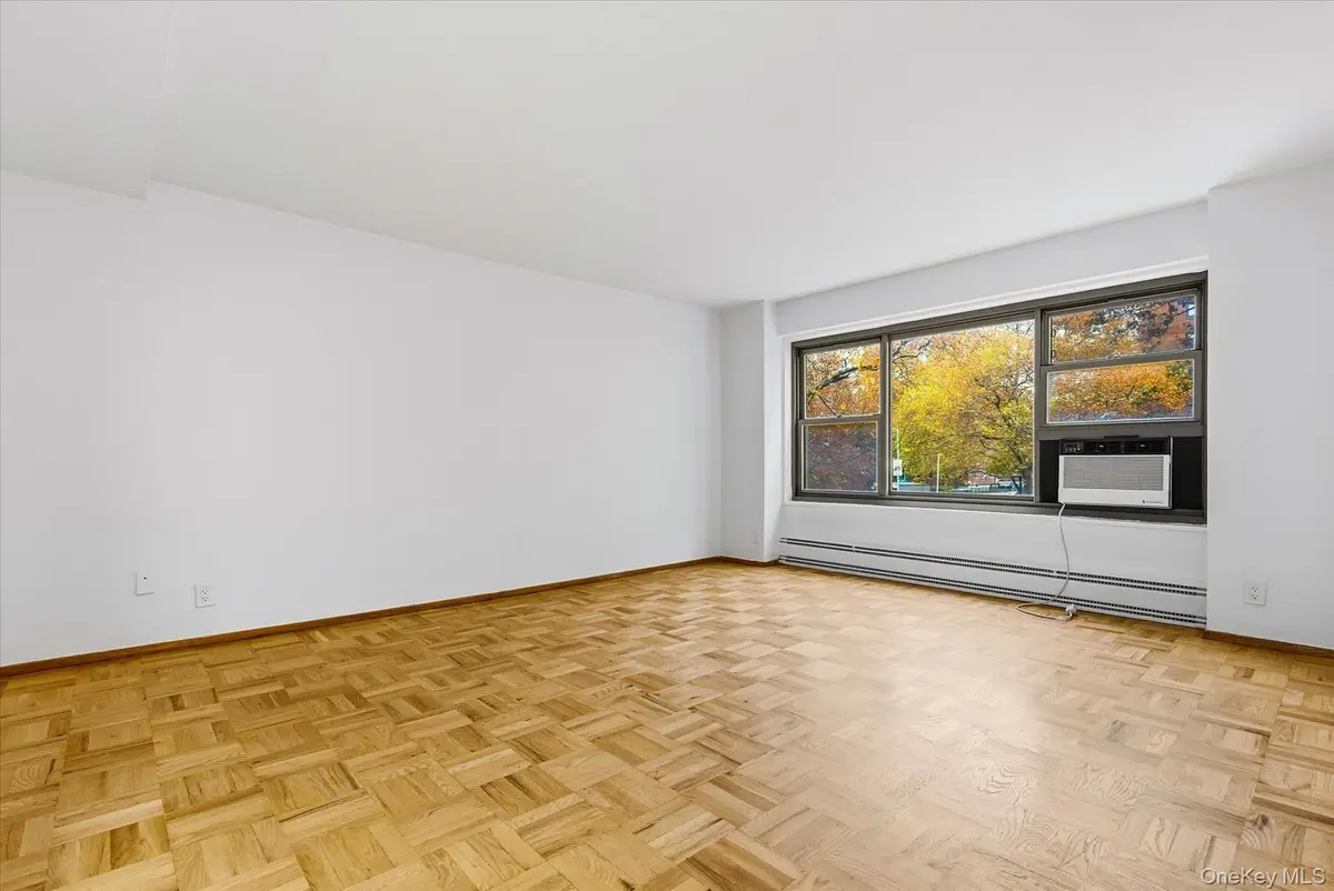 21-85 34th Avenue #2D, Astoria, NY 11106 - Image #1