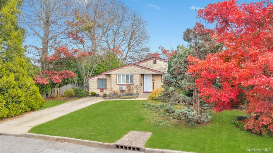 13 W 15th Street, Deer Park, NY 11729 - Image #3