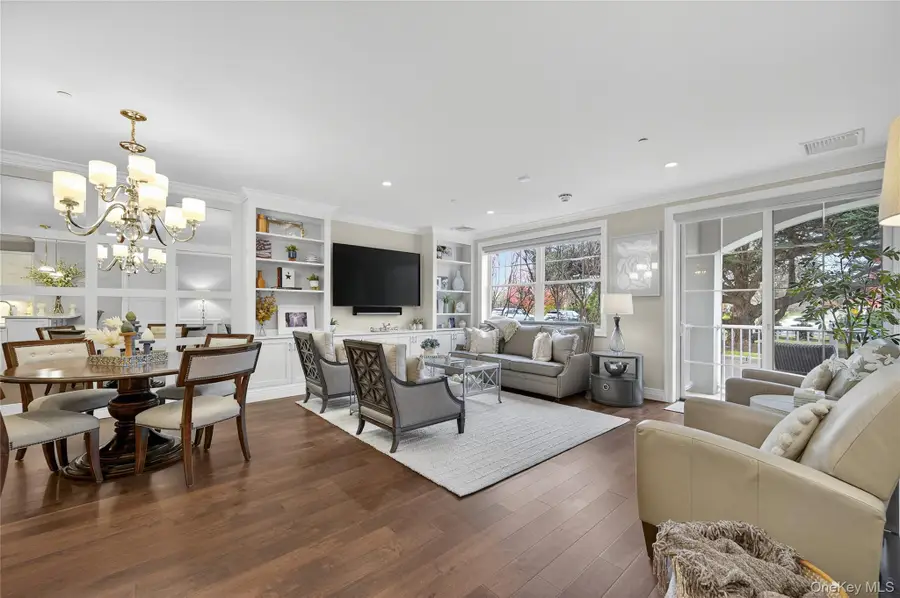 301 Franklin Avenue #114, Garden City, NY 11530 - Image #3