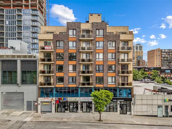 138-12 Northern Boulevard #3C, Flushing, NY 11354