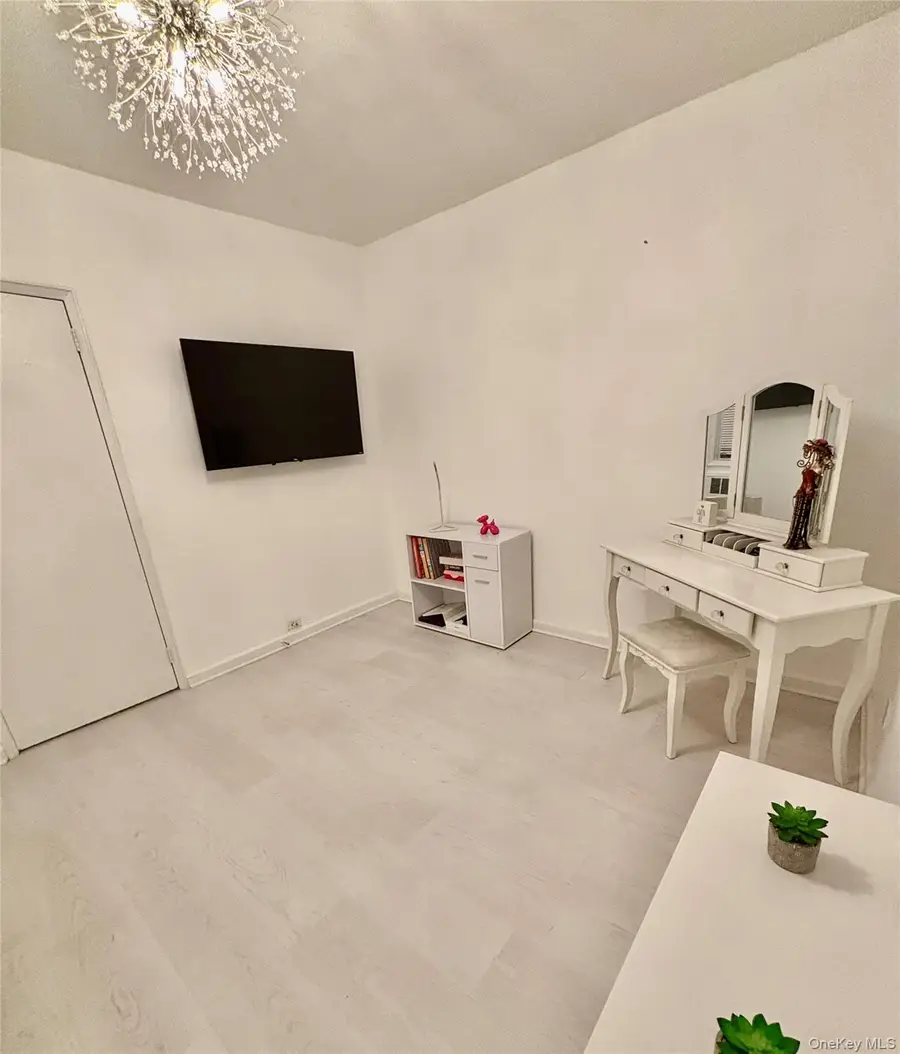 16 N Broadway #3E, White Plains, NY 10601 - Image #2