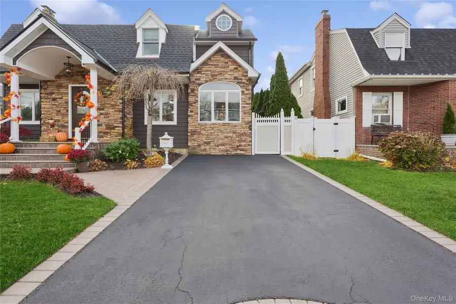 2490 Orange Street, Bellmore, NY 11710 - Image #2