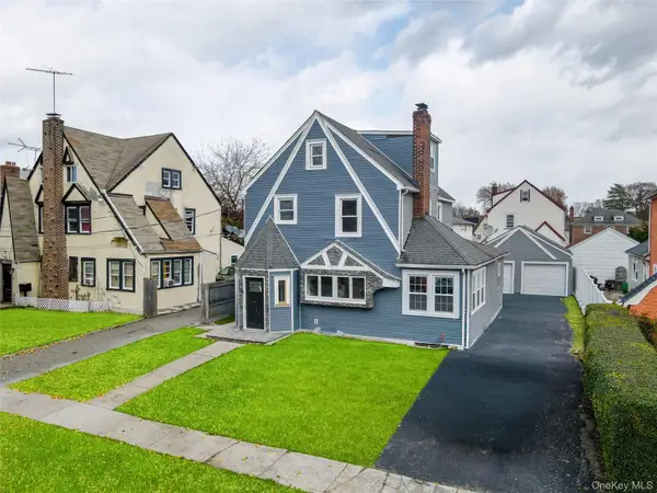 28 Cornwall Lane, Hempstead, NY 11550