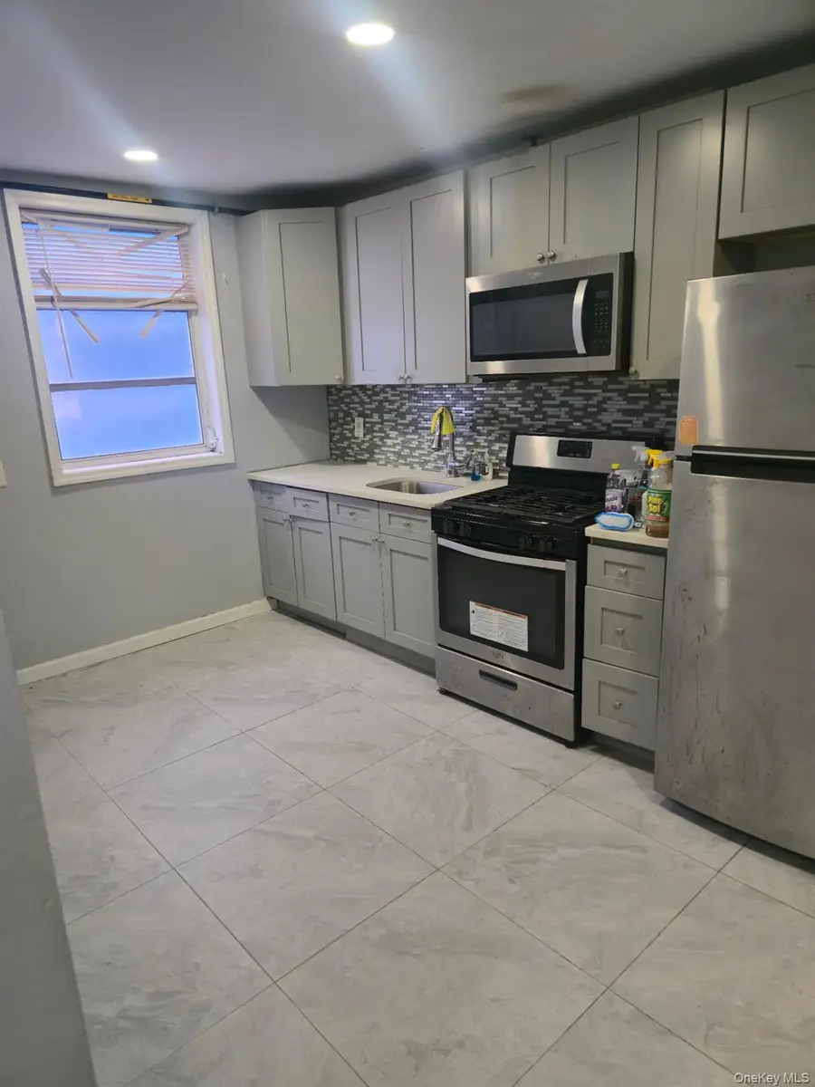 4216 Edson Avenue, Bronx, NY 10466 - Image #2