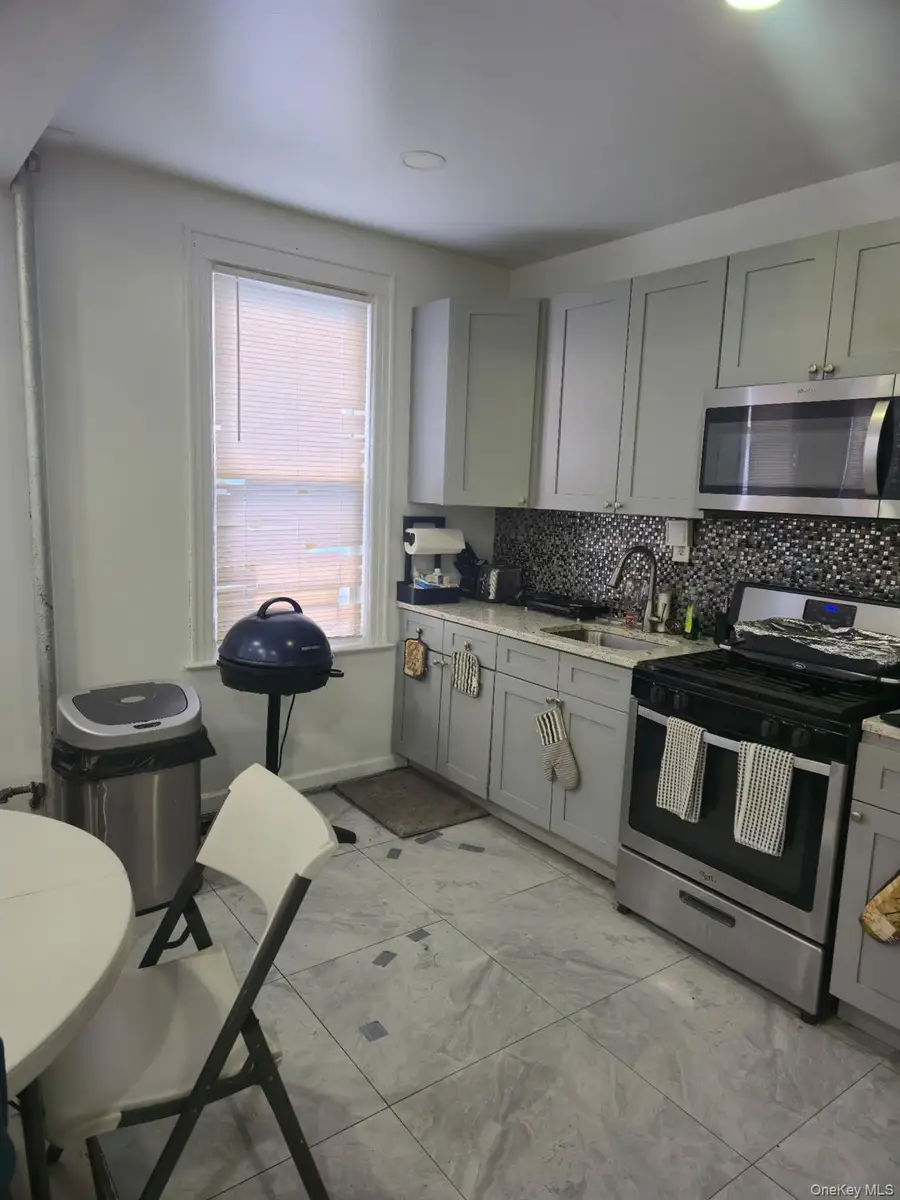 4216 Edson Avenue, Bronx, NY 10466 - Image #3