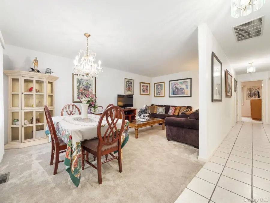 2 Windsor Circle, New City, NY 10956 - Image #3