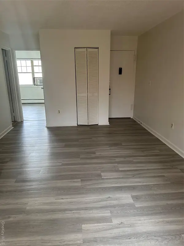 603 Barclay Manor #6C, Newburgh, NY 12550