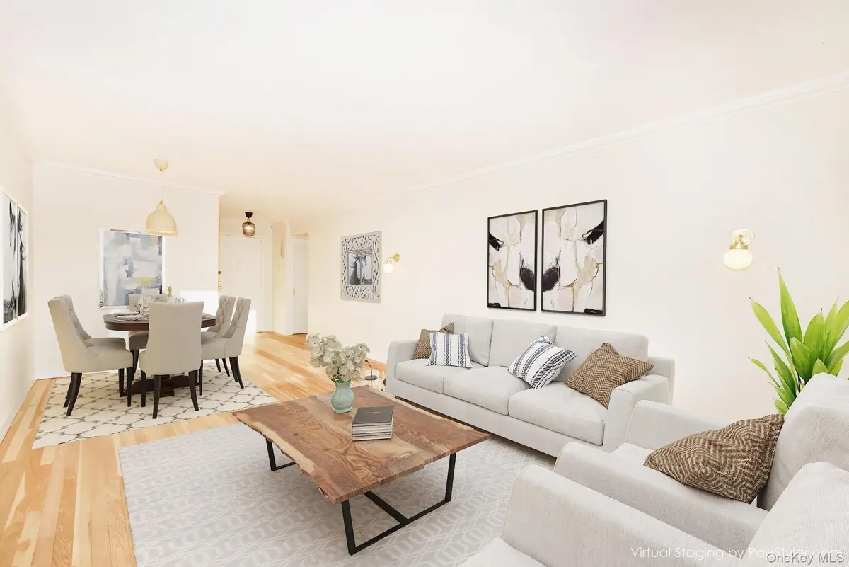 1 Birchwood Court #5H, Mineola, NY 11501 - Image #1