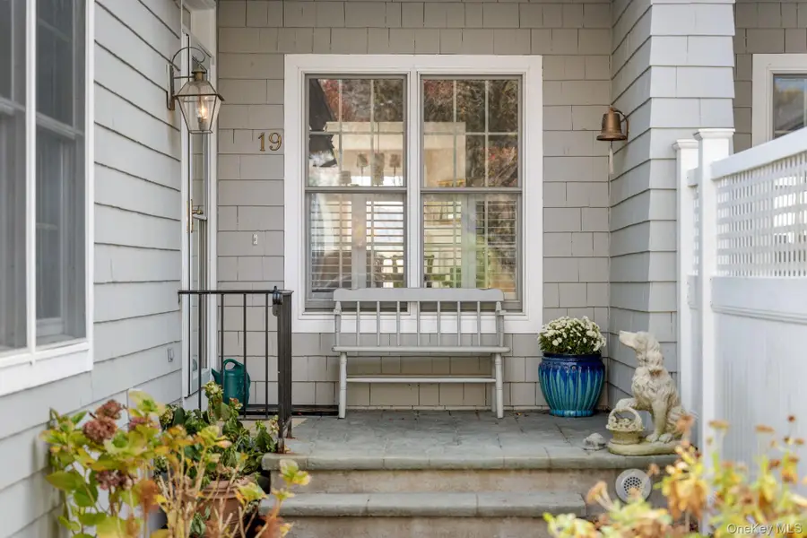 19 Club Court, Pleasantville, NY 10570 - Image #2