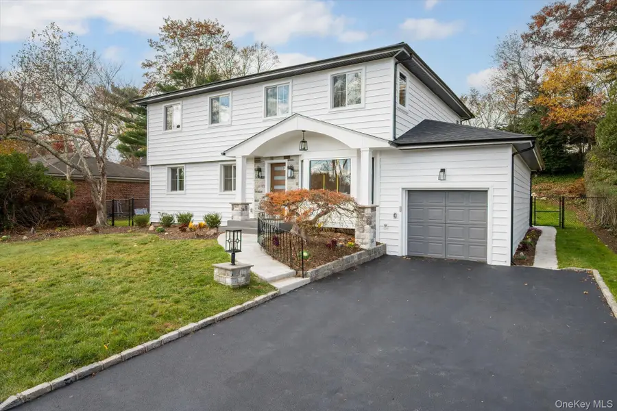 134 Forest Drive, Jericho, NY 11753 - Image #2