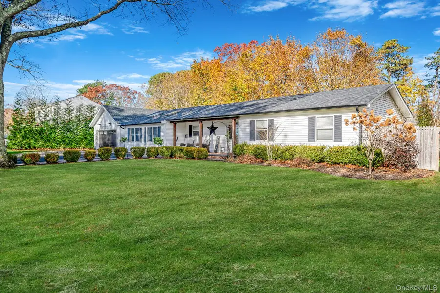 3 Vee Jay Drive, Shoreham, NY 11786 - Image #3