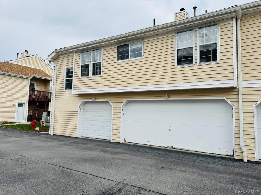 2812 Whispering Hills, Chester, NY 10918 - Image #2