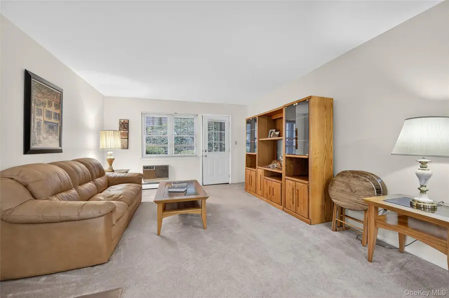 6 Anchorage Lane #5A, Oyster Bay, NY 11771 - Image #3