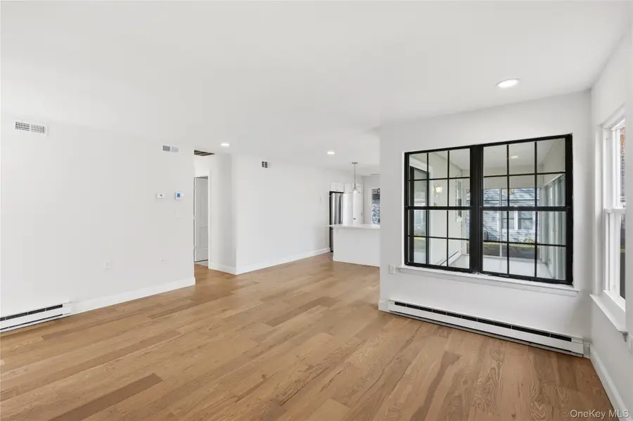 145 Edinburgh Drive, Ridge, NY 11961 - Image #3