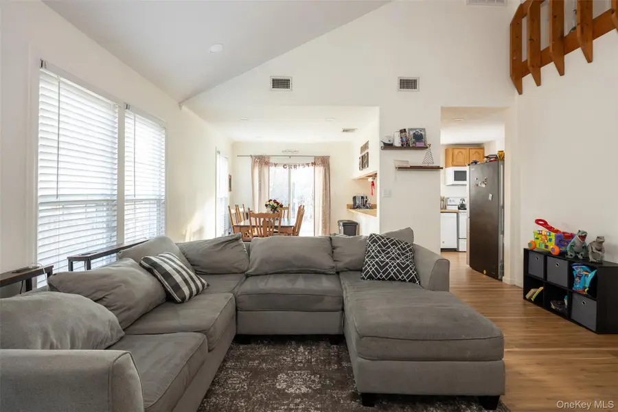 205 Haddon Hollow Court, Middle Island, NY 11953 - Image #2