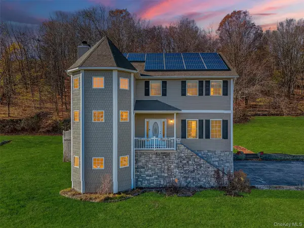 237 Lattintown Road, Marlboro, NY 12542