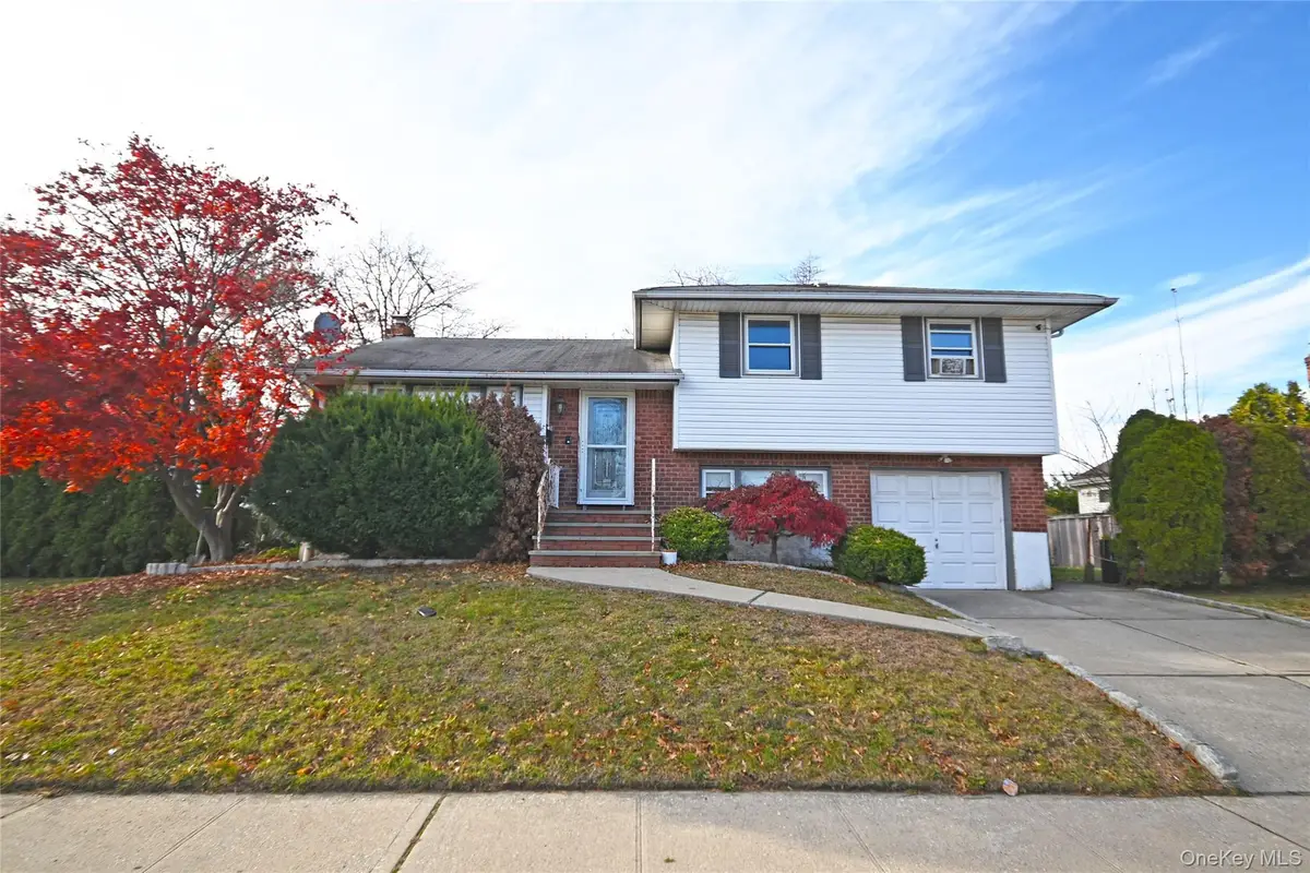 89 Osborne Road, West Hempstead, NY 11552 - Image #1