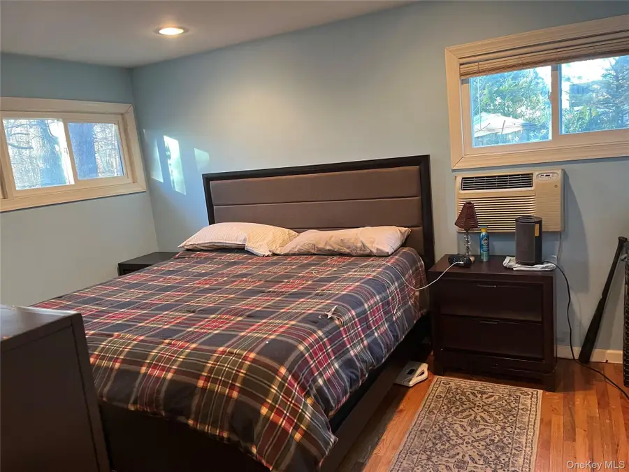 1432 Lakeshore Drive, Massapequa Park, NY 11762 - Image #3