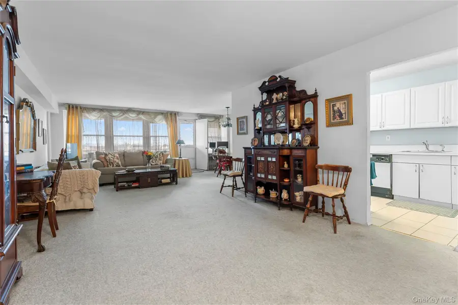711 Shore Road #3B, Long Beach, NY 11561 - Image #2