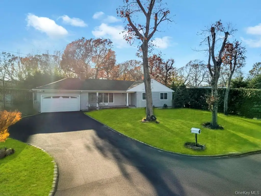 11 Industrial Boulevard, Riverhead, NY 11901 - Image #1