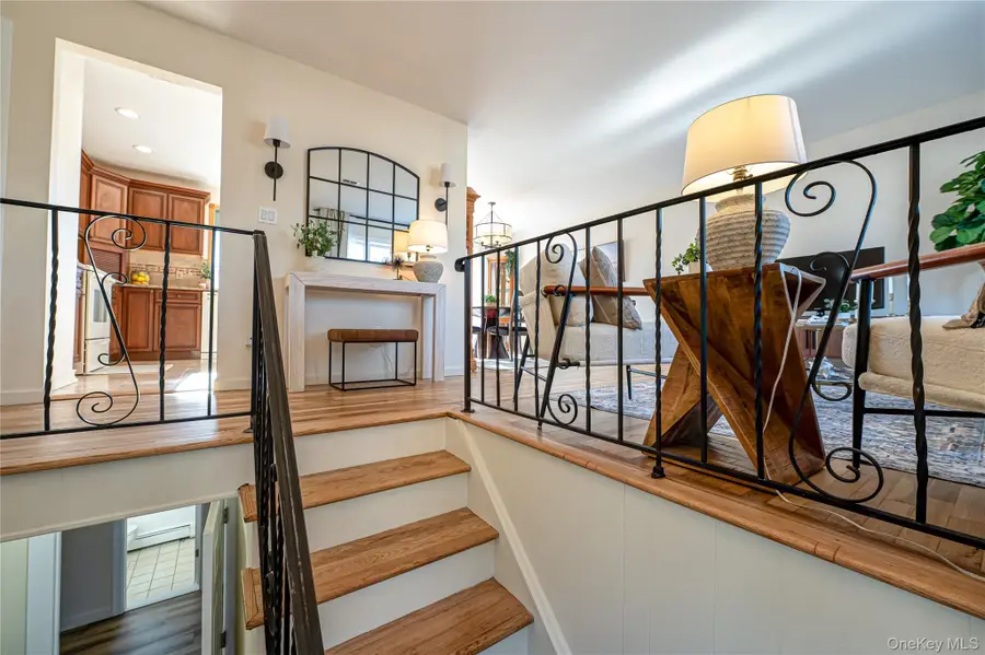 928 Peconic Avenue, West Babylon, NY 11704 - Image #3